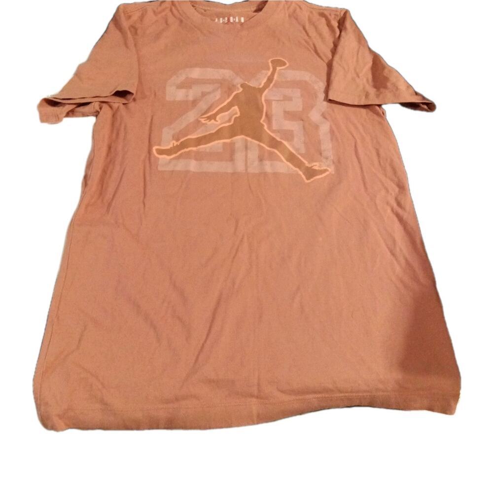 Jordan Flight Essentials Men's Size Small Short Sleeve Graphic Brown Shirt